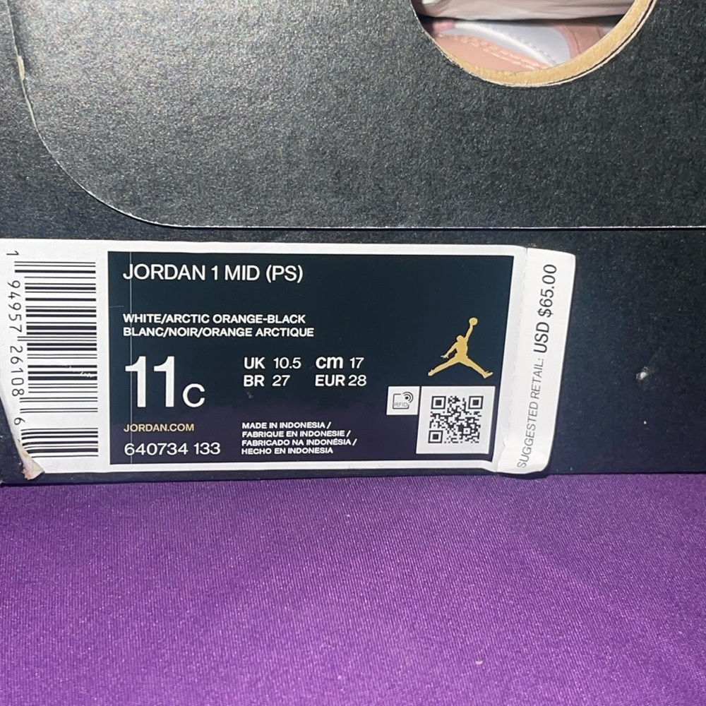 Original (never worn) Jordan 1 MID (PS)